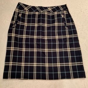 Women’s Laura Scott Blue and White Plaid Mini Skirt Size Small